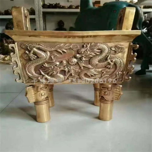 探索香格里拉铜工艺与千特雕塑的技艺密码